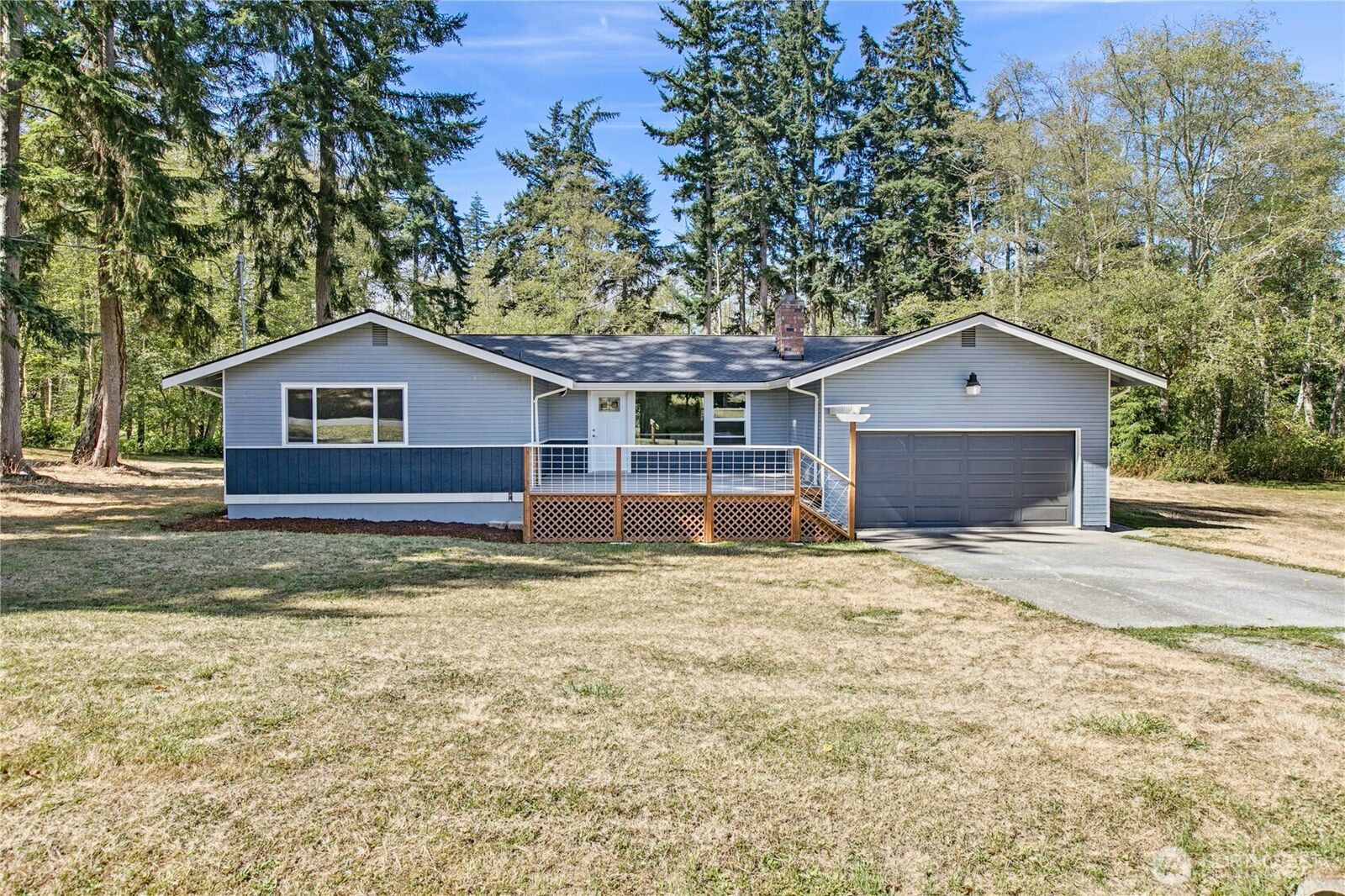 Property Photo: 3671 Dundee Way WA 98277
