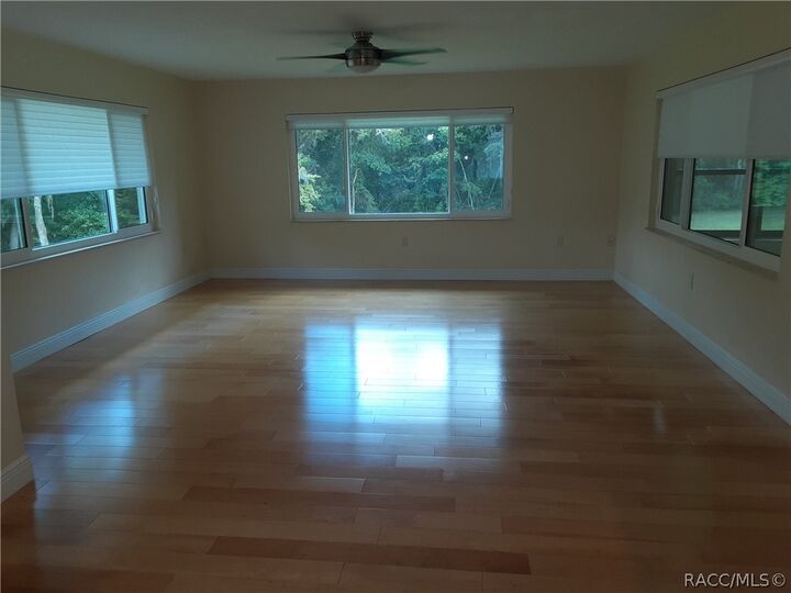 Property Photo: 1350 W Buttonbush Drive FL 34465