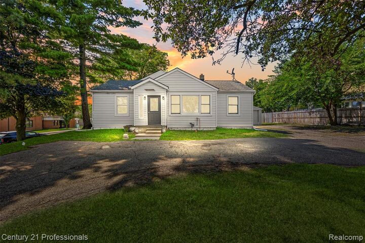 Property Photo: 3621 Livernois Road MI 48083