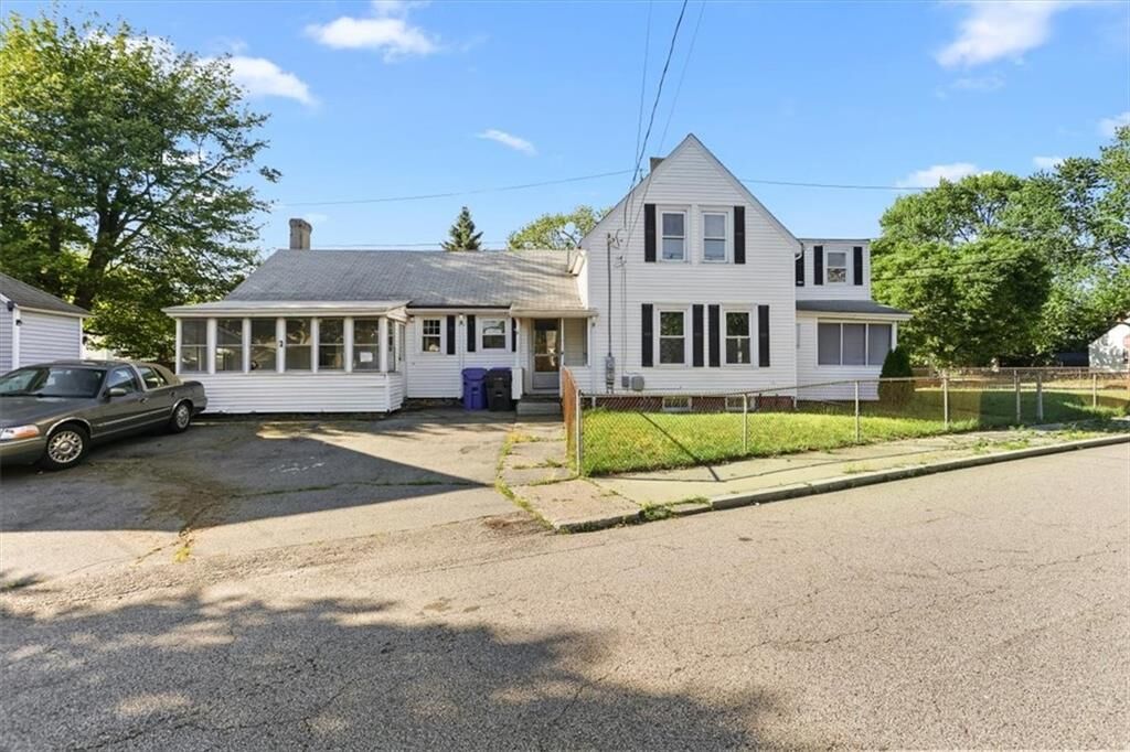 Property Photo: 6 Shore Road RI 02915