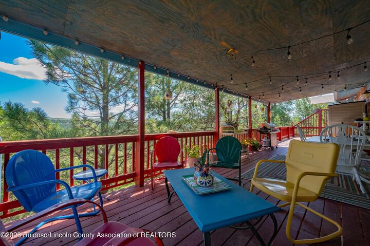 Property Photo:  104 Kirkman Circle  NM 88345 