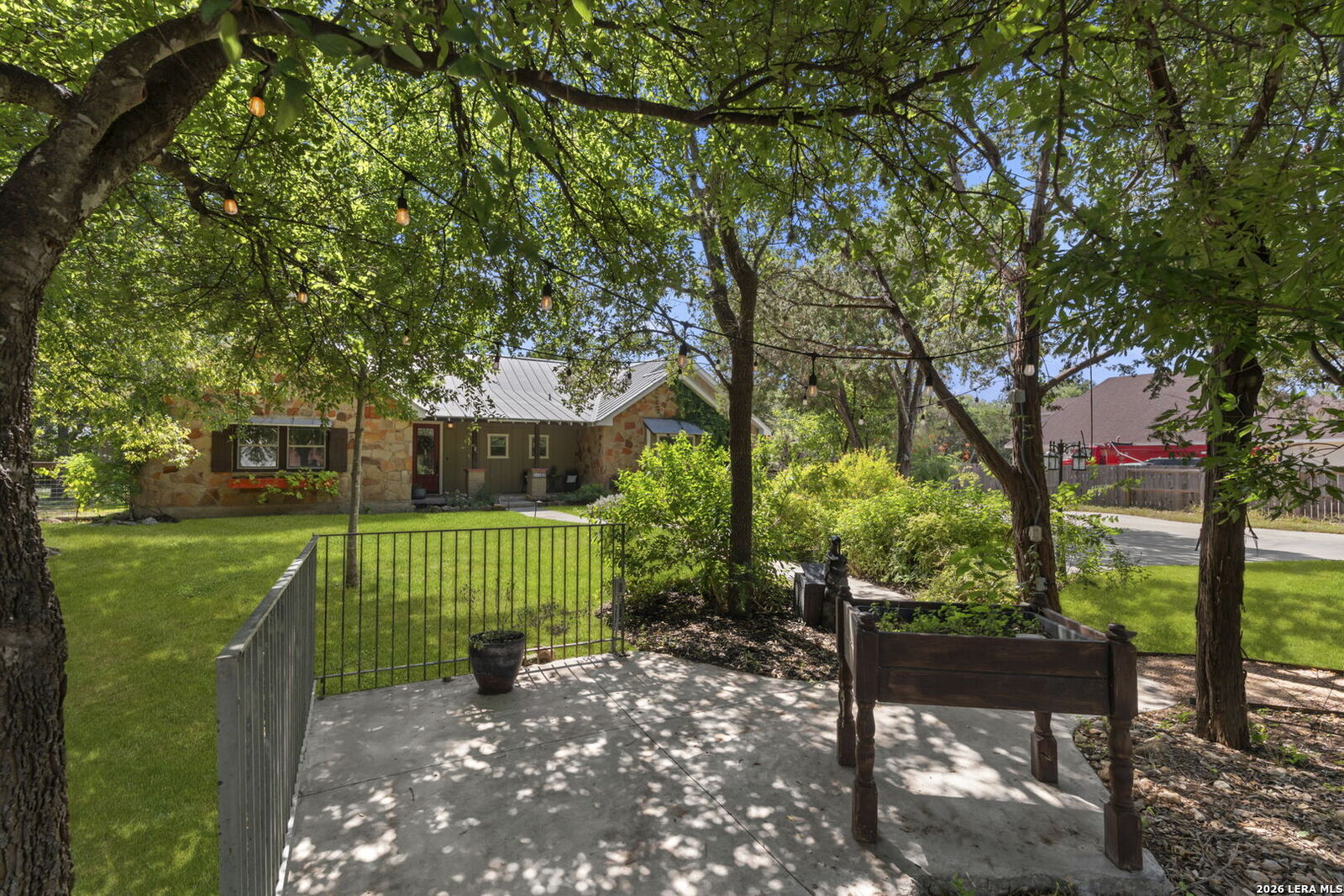 Property Photo: 11154 Moorway TX 78023