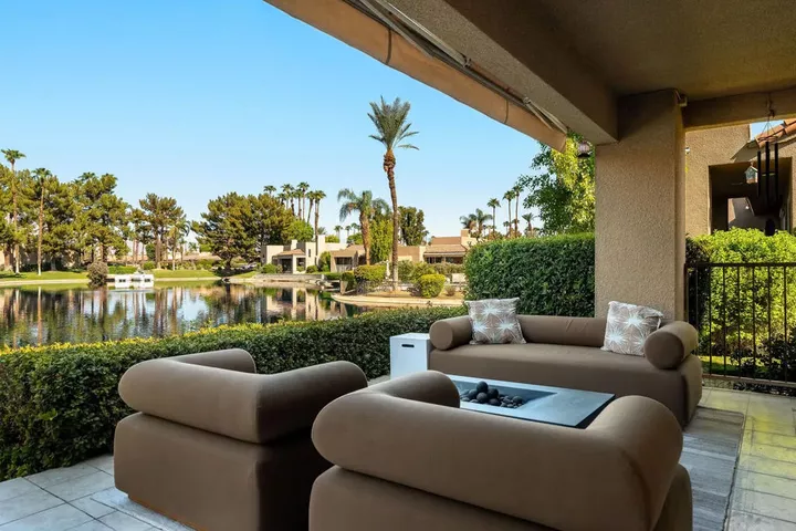 Property Photo: 149 Lakeshore Drive CA 92270