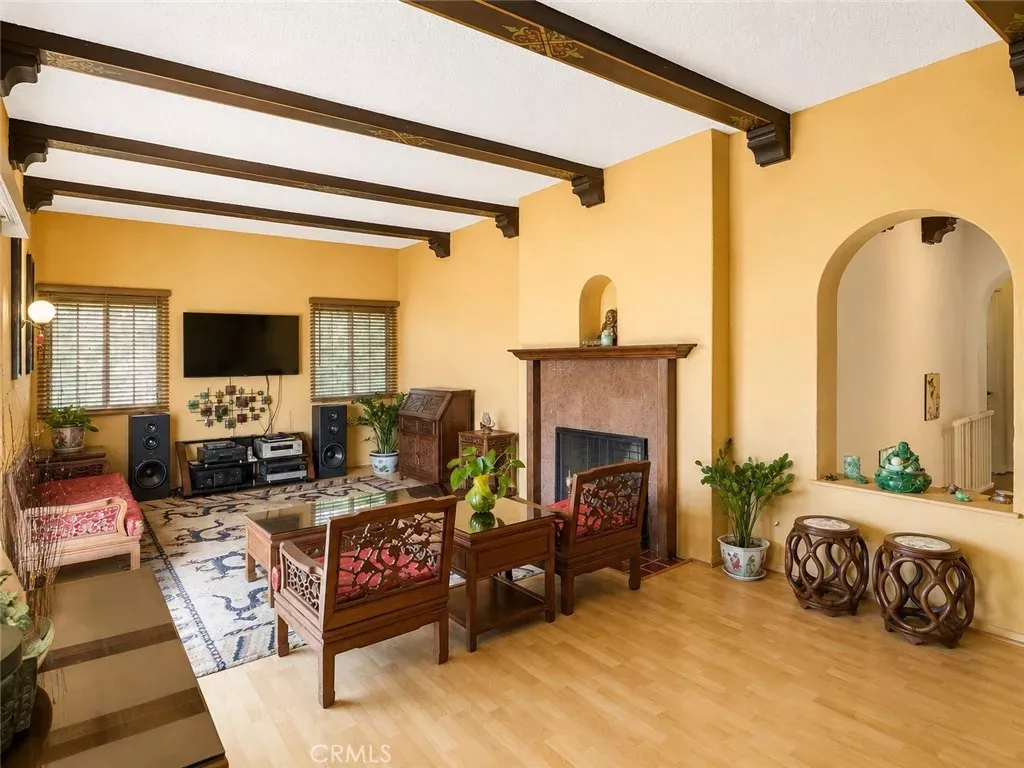Property Photo:  142 Stockbridge  CA 91801 