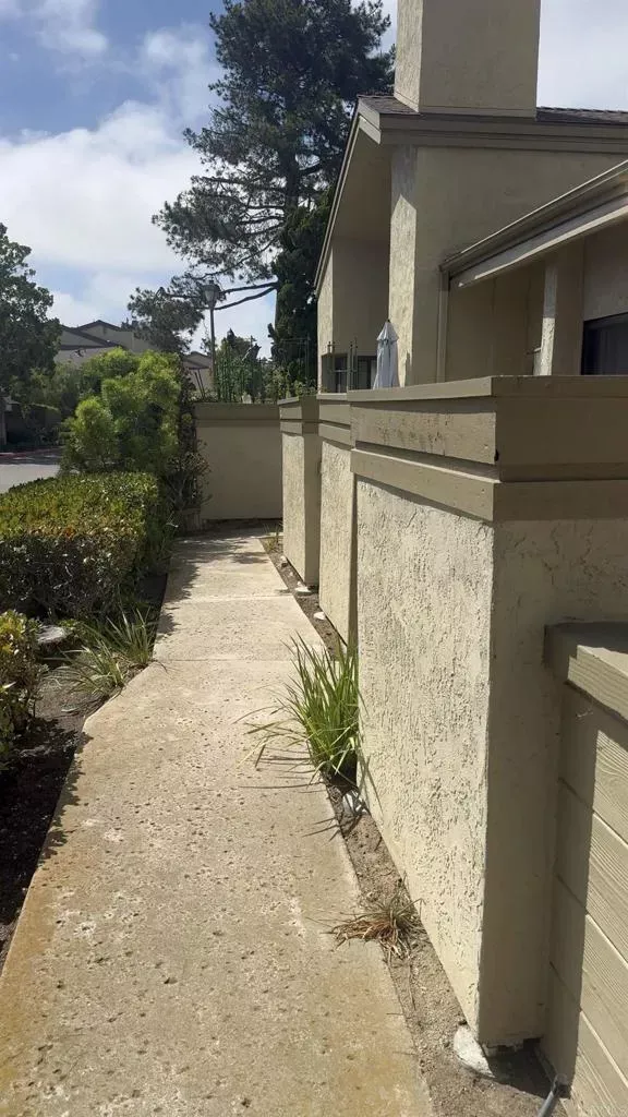 Property Photo:  3324 Caminito Eastbluff 160  CA 92037 