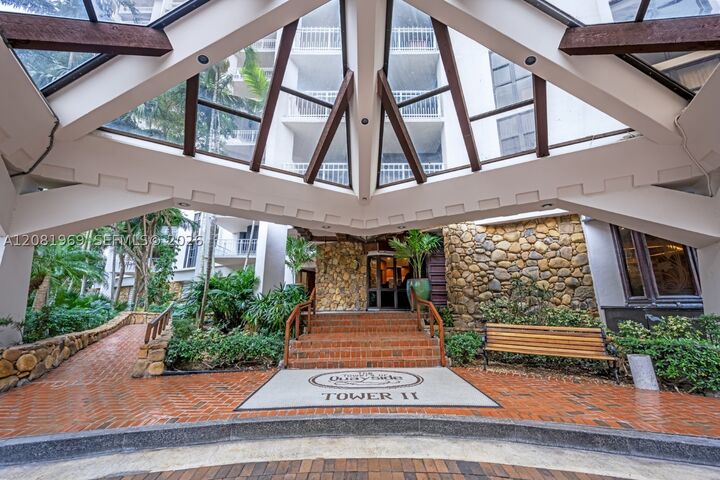 Property Photo:  2000 Towerside Ter 408  FL 33138 