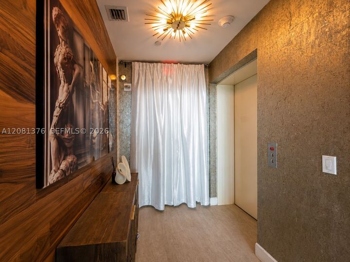 Property Photo:  2020 N Bayshore Dr 3405-3406  FL 33137 