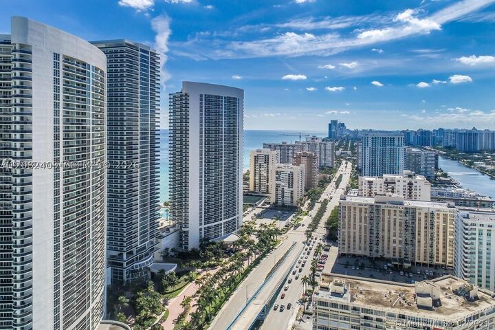 Property Photo:  1850 S Ocean Dr 4202  FL 33009 