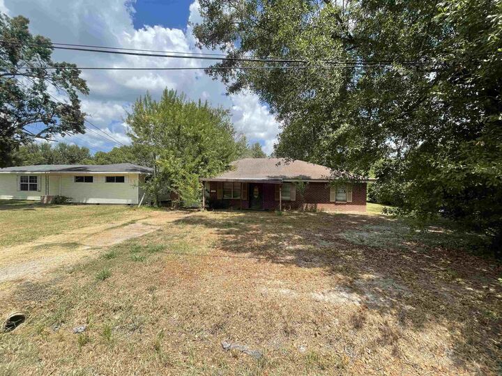 Property Photo:  235 Dupuis St.  TX 77611 
