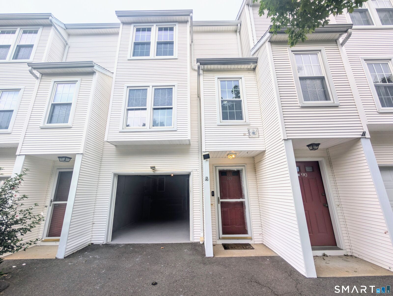 Property Photo: 380 Hitchcock Road 89 CT 06705