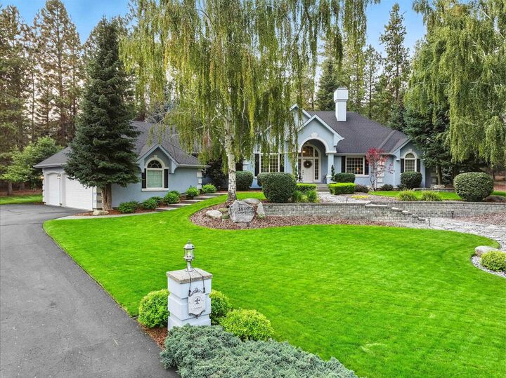 Property Photo: 1505 E Legacy Ln WA 99208