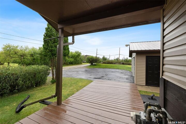 Property Photo:  511 Daniel Avenue  SK S0A 2B0 