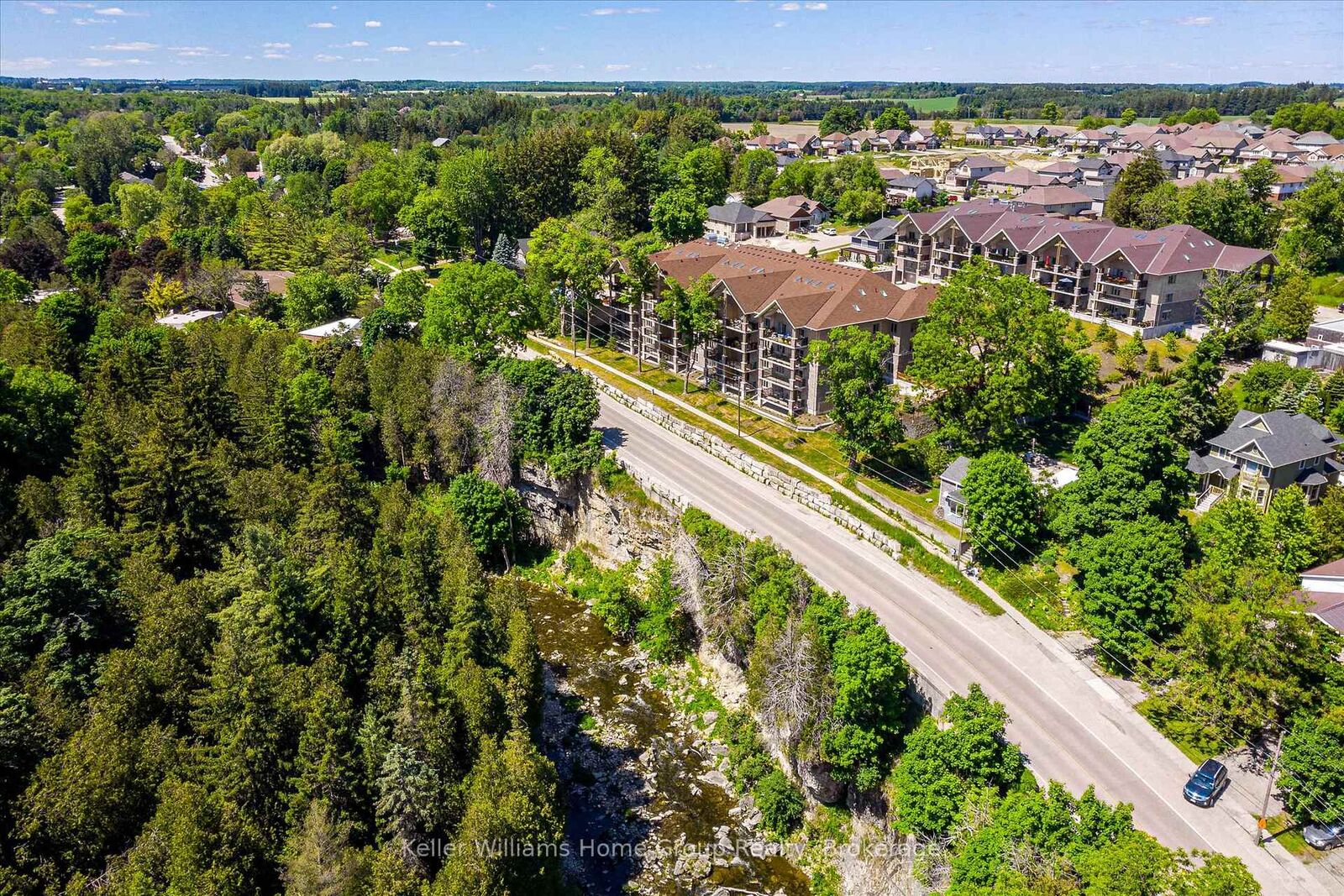 Property Photo:  19 Stumpf Street 201  ON N0B 1S0 