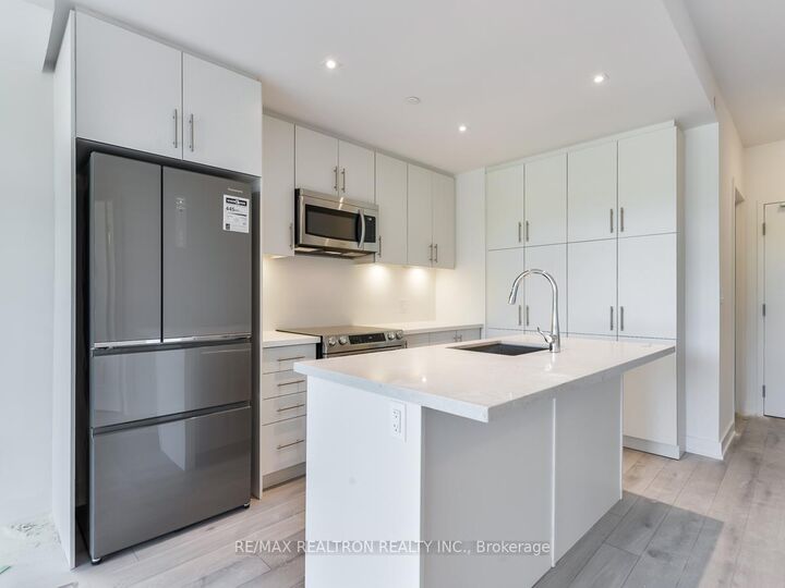 Property Photo:  375 Sea Ray Avenue 209  ON L9S 2P7 