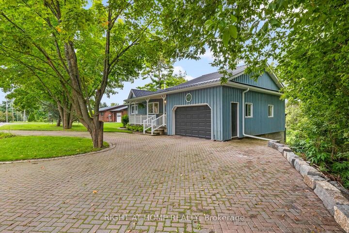 Property Photo:  19 Parliament Street  ON K0K 1S0 