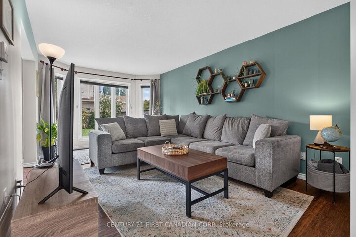 Property Photo:  1318 Blackmaple Drive  ON N5Y 5V4 