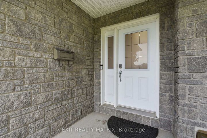 Property Photo:  134 Lachaine Street  ON K0A 1W0 