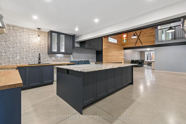 Property Photo:  24 Davidson Street  ON N1S 2T9 