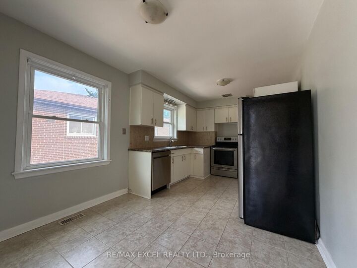 Property Photo: 23 Linelle Street Main ON M2N 2J4