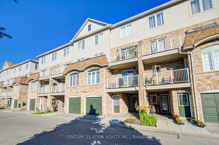 Property Photo:  200 McLevin Avenue 127  ON M1B 6A2 