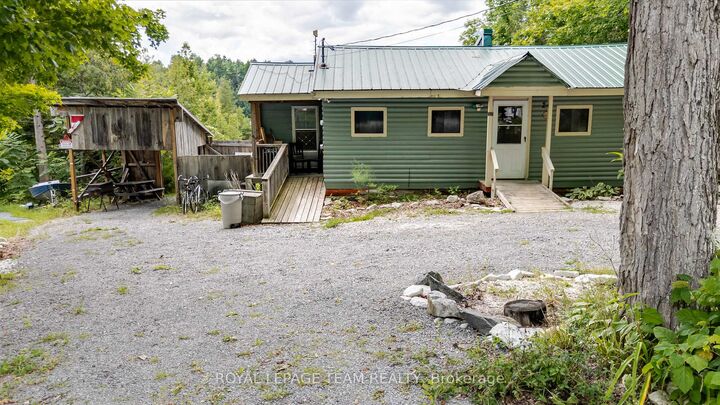 Property Photo:  817 7th Concession  ON K0G 1K0 