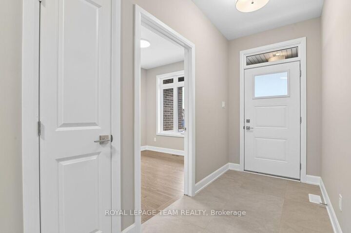 Property Photo:  1225 Potter Drive  ON K6V 0G8 