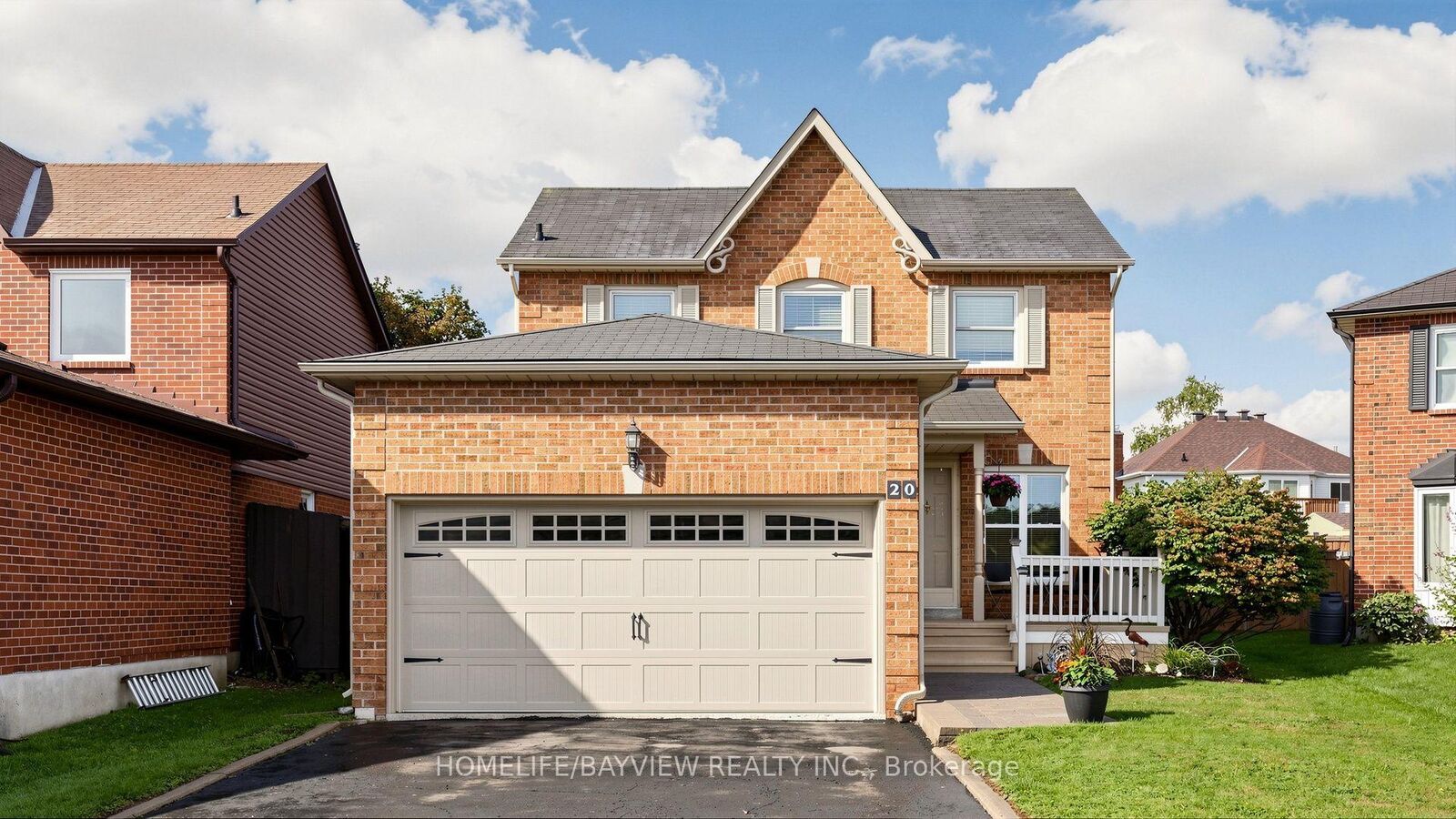 Property Photo:  20 Doon Crescent  ON L4P 3P8 
