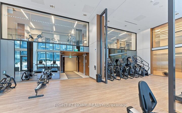 Property Photo:  8 Olympic Garden Dr. Drive 2304  ON M2M 0B9 