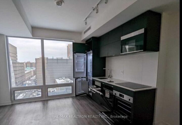 Property Photo:  20 Edward Street 703  ON M5G 0C5 