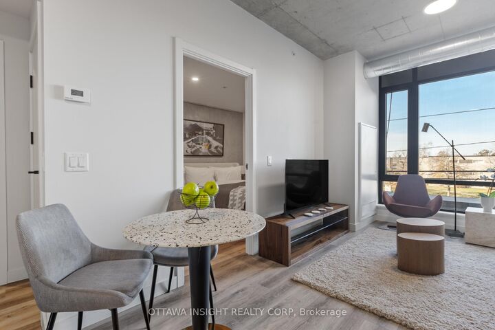 Property Photo:  2140 Baseline Road 9G-16  ON K2G 6E2 