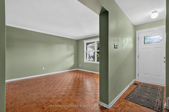Property Photo:  3445 Southgate Road  ON K1V 7Y5 