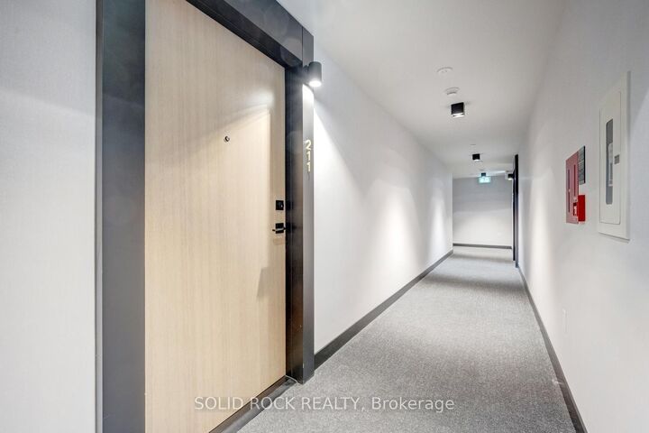 Property Photo:  36 Zorra Street 211  ON M8Z 4Z7 