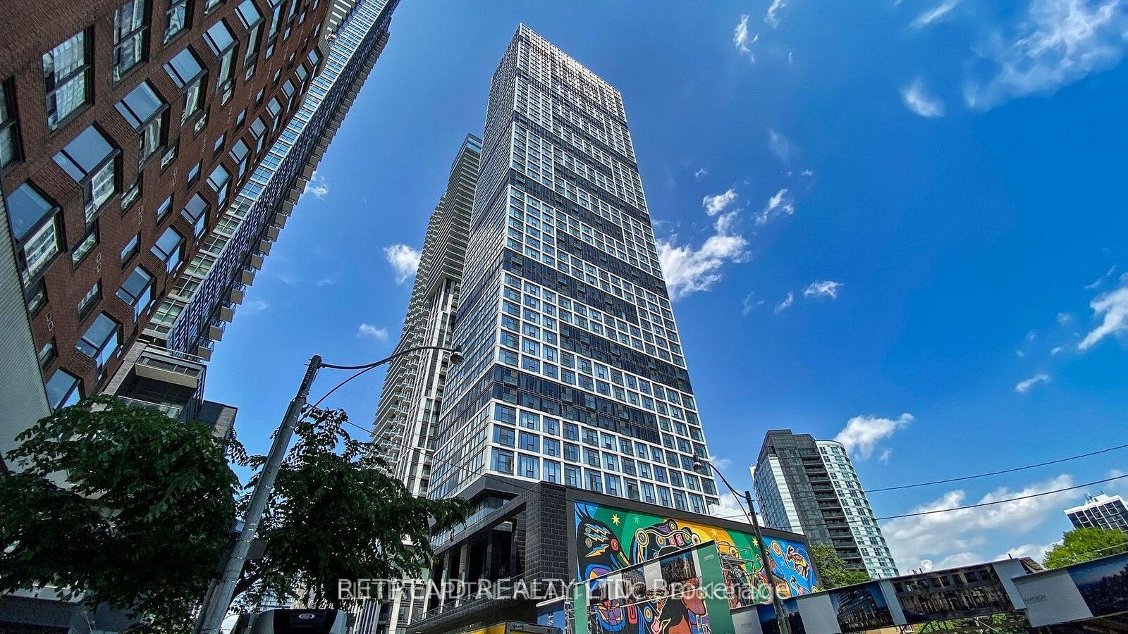Property Photo:  181 Dundas Street 1201  ON M5A 0N5 
