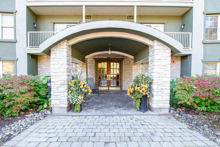 Property Photo:  24 Ontario Street 110  ON P1L 2H5 