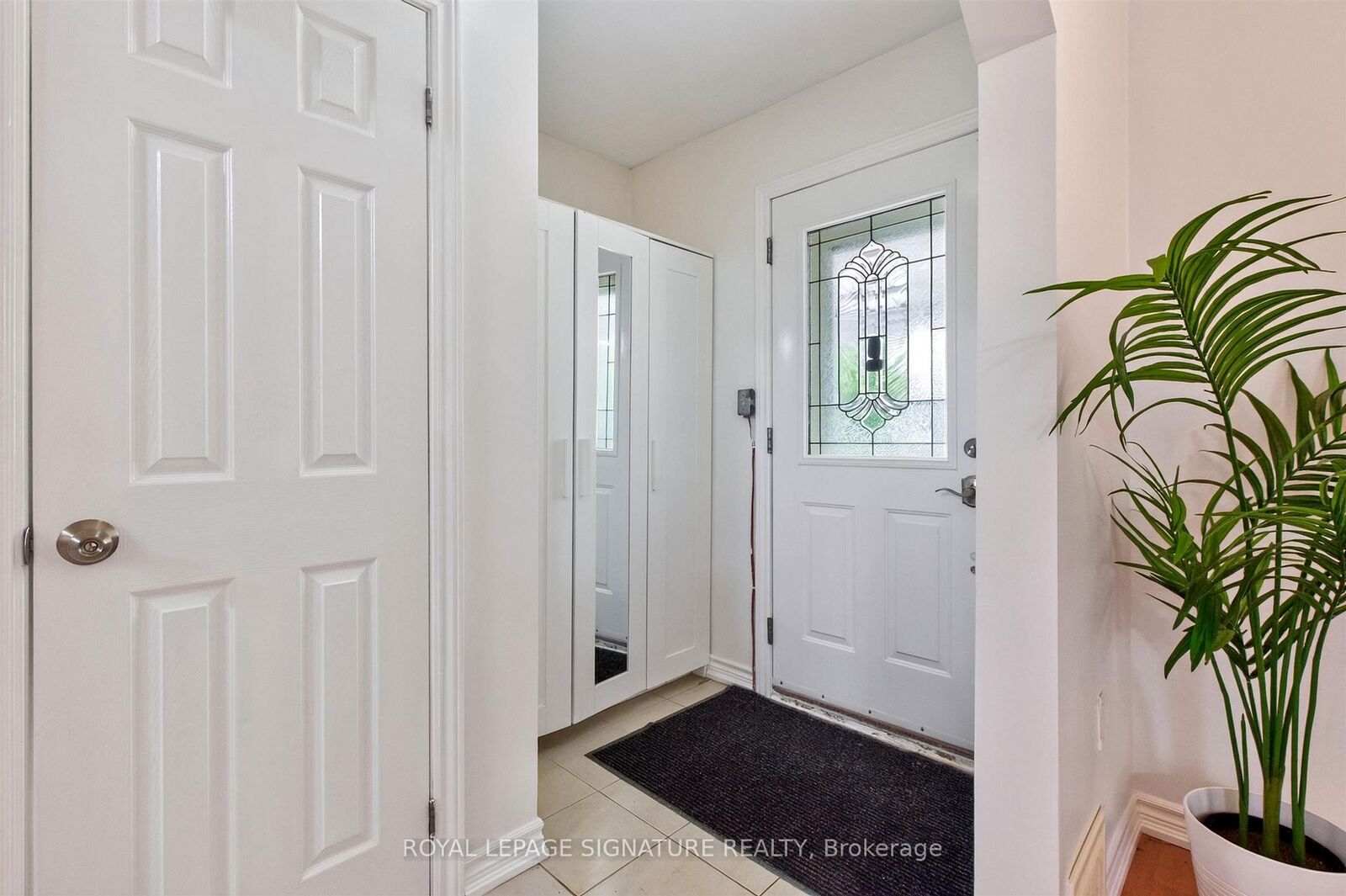 Property Photo:  3 Century Drive  ON M1K 4J5 