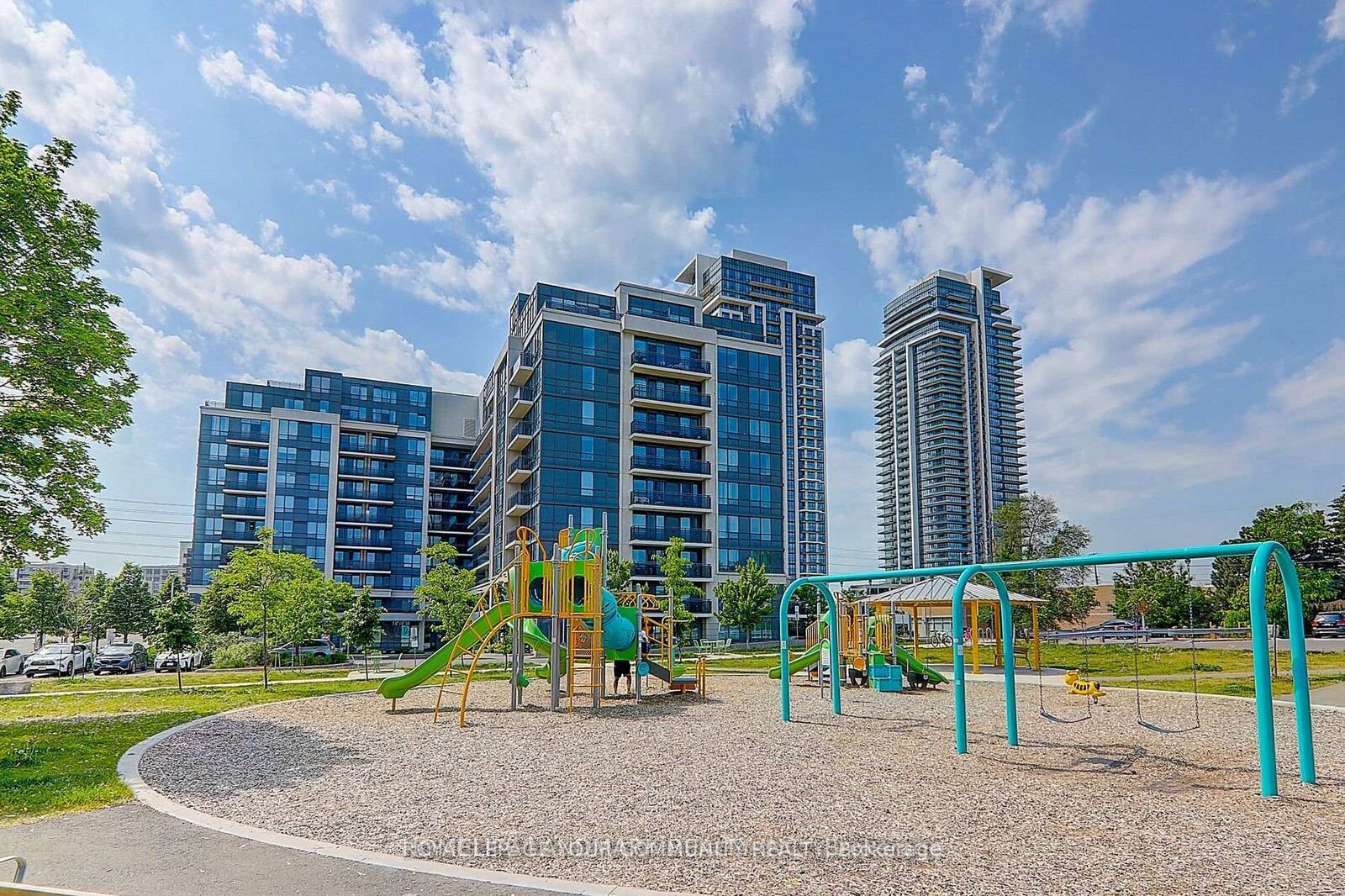 Property Photo:  370 Highway 7 N/A E 315  ON L4B 0C4 