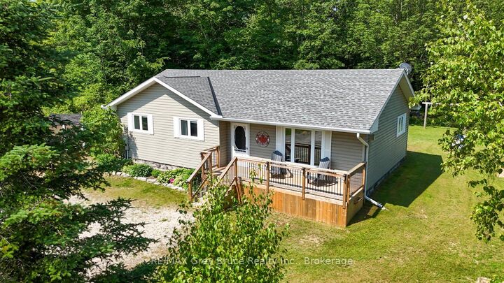 Property Photo:  32 Sugarbush Road  ON N0H 2G0 