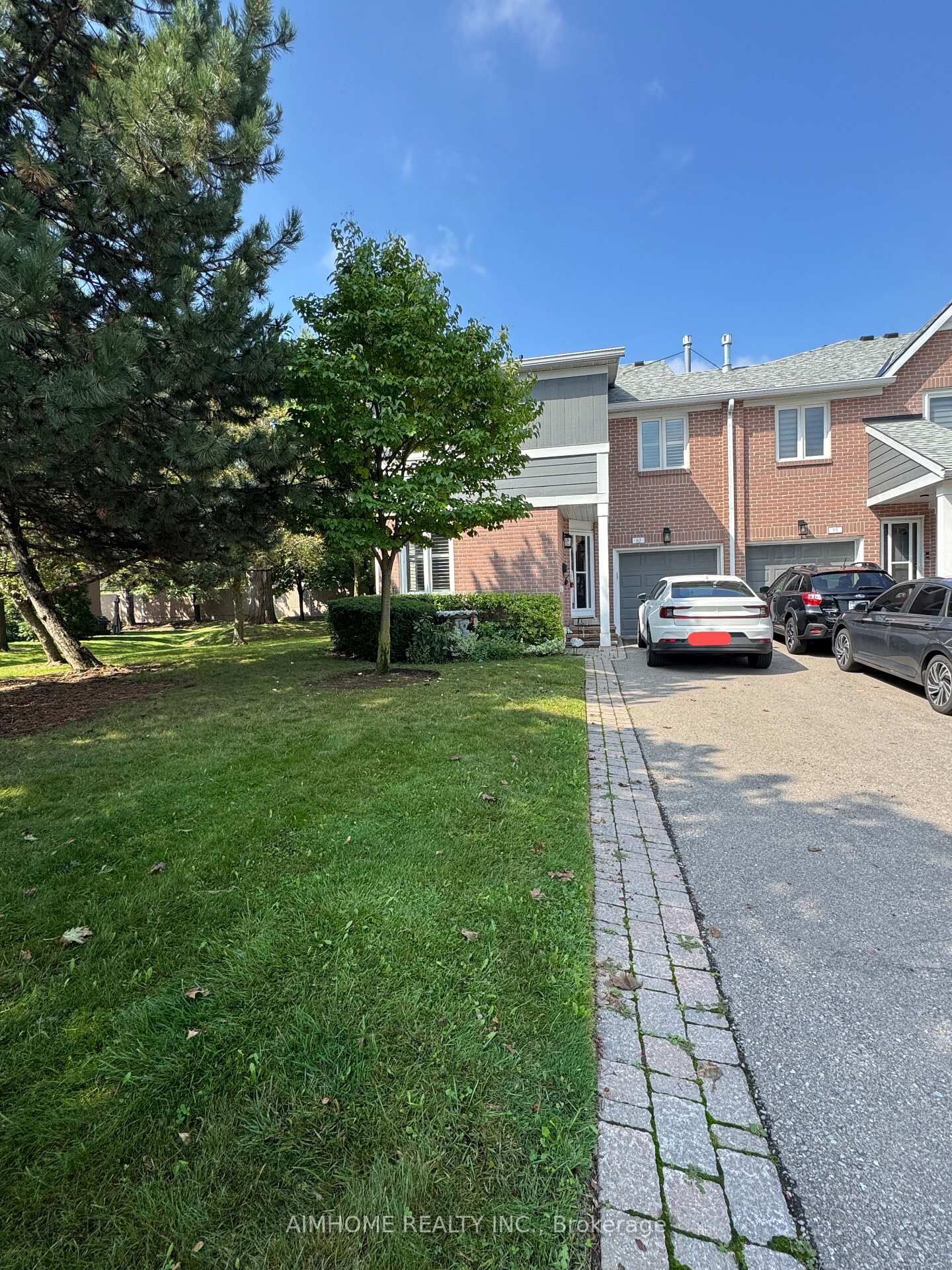 Property Photo:  2205 South Millway Way 60  ON L5L 3T2 