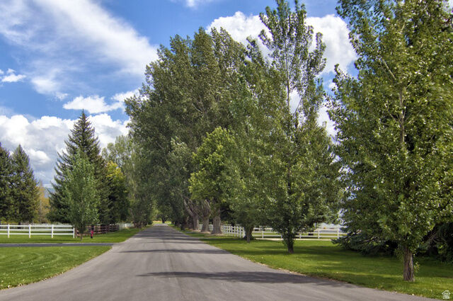 Property Photo:  180 W Farm Rd N  UT 84049 