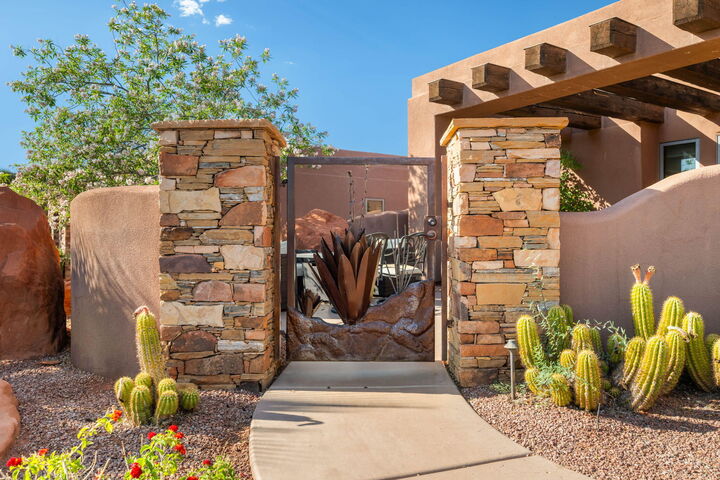 Property Photo: 2336 W Entrada Trail 36 UT 84770