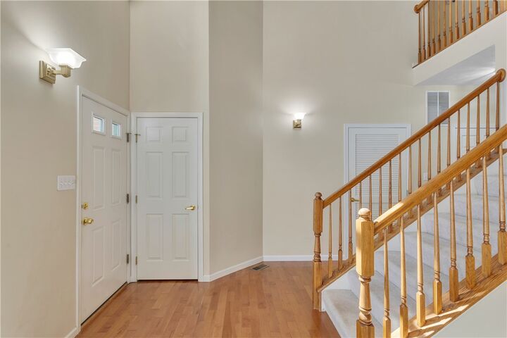 Property Photo:  1141 Linden Vue Drive  PA 15317 