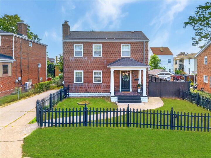 Property Photo:  1616 Rutherford Ave  PA 15216 