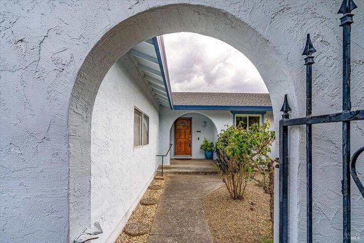 Property Photo: 4347 Brookshire Circle CA 95405