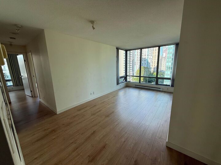 Property Photo:  1200 W Georgia Street 1108  BC V6E 4R2 