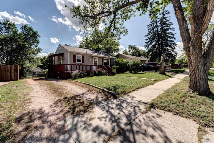 Property Photo:  217 E St Francis  SD 57701 