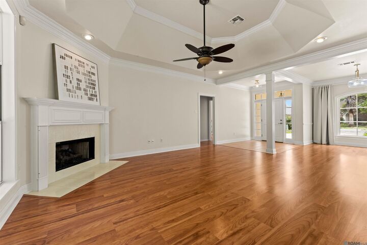 Property Photo:  1254 Springlake Dr  LA 70810 