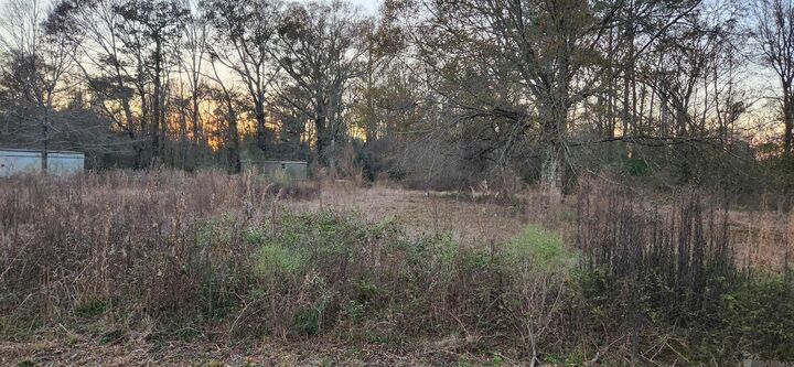 Property Photo:  8755 Rome Dr  LA 70818 