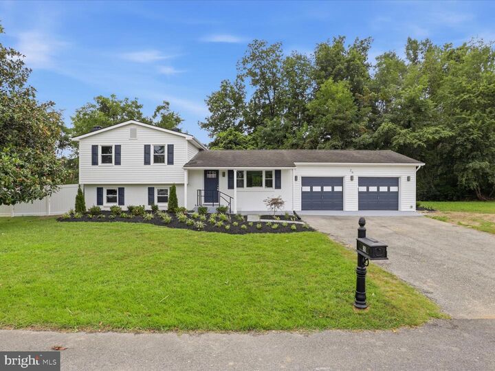 Property Photo:  26 Somerset Street  MD 20646 