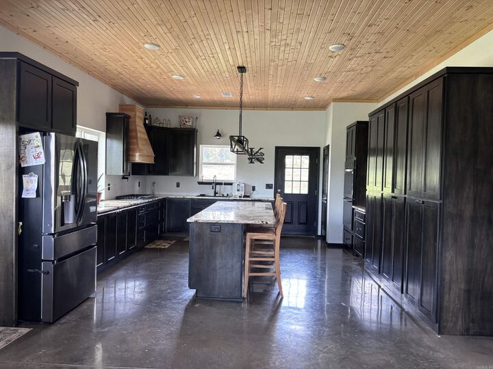 Property Photo:  2494 Ember Road  AR 72846 