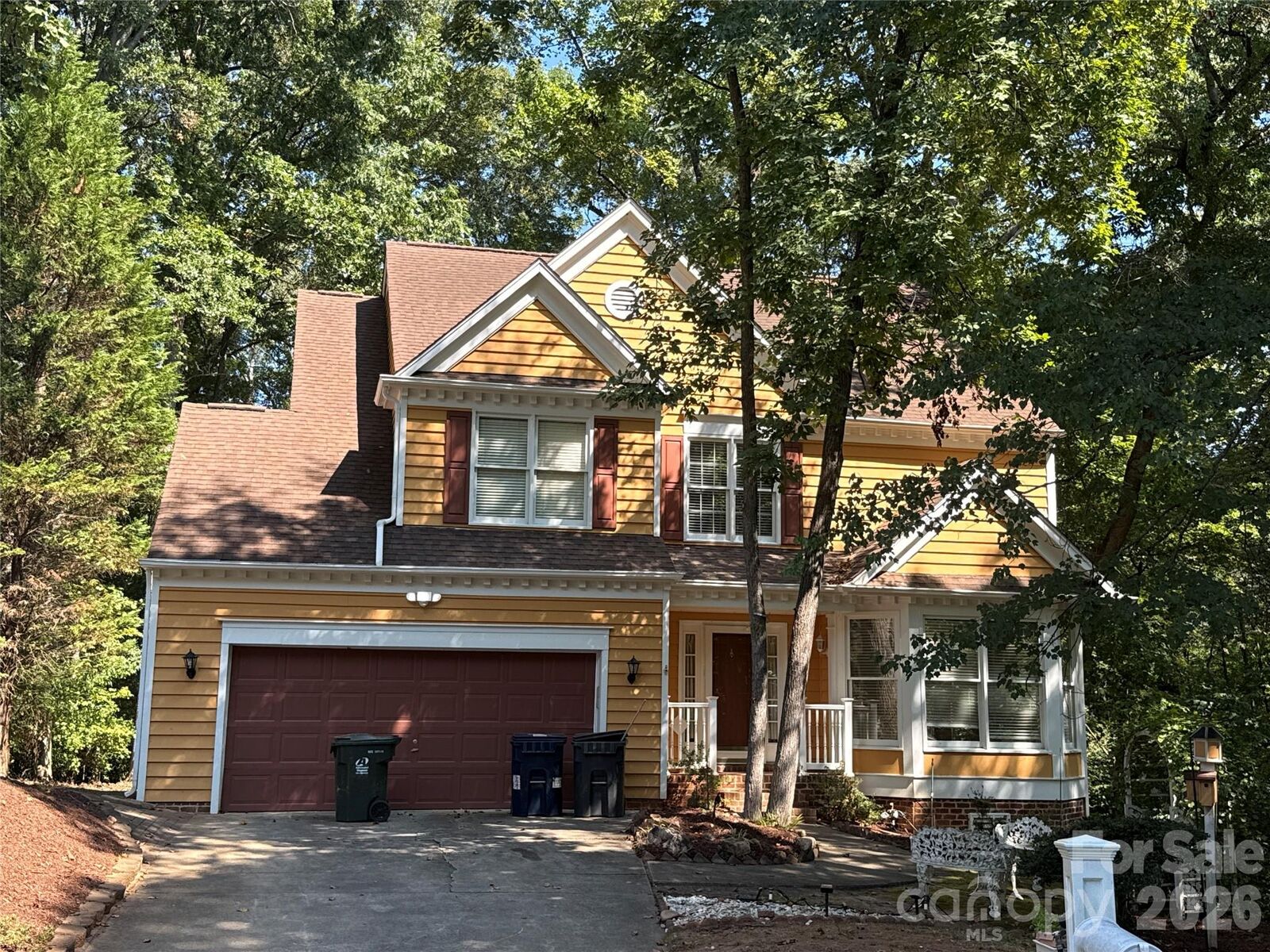Property Photo:  8401 Tatebrook Lane  NC 28078 